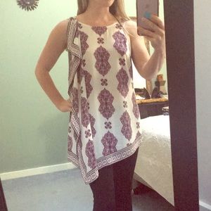 White House black market top!